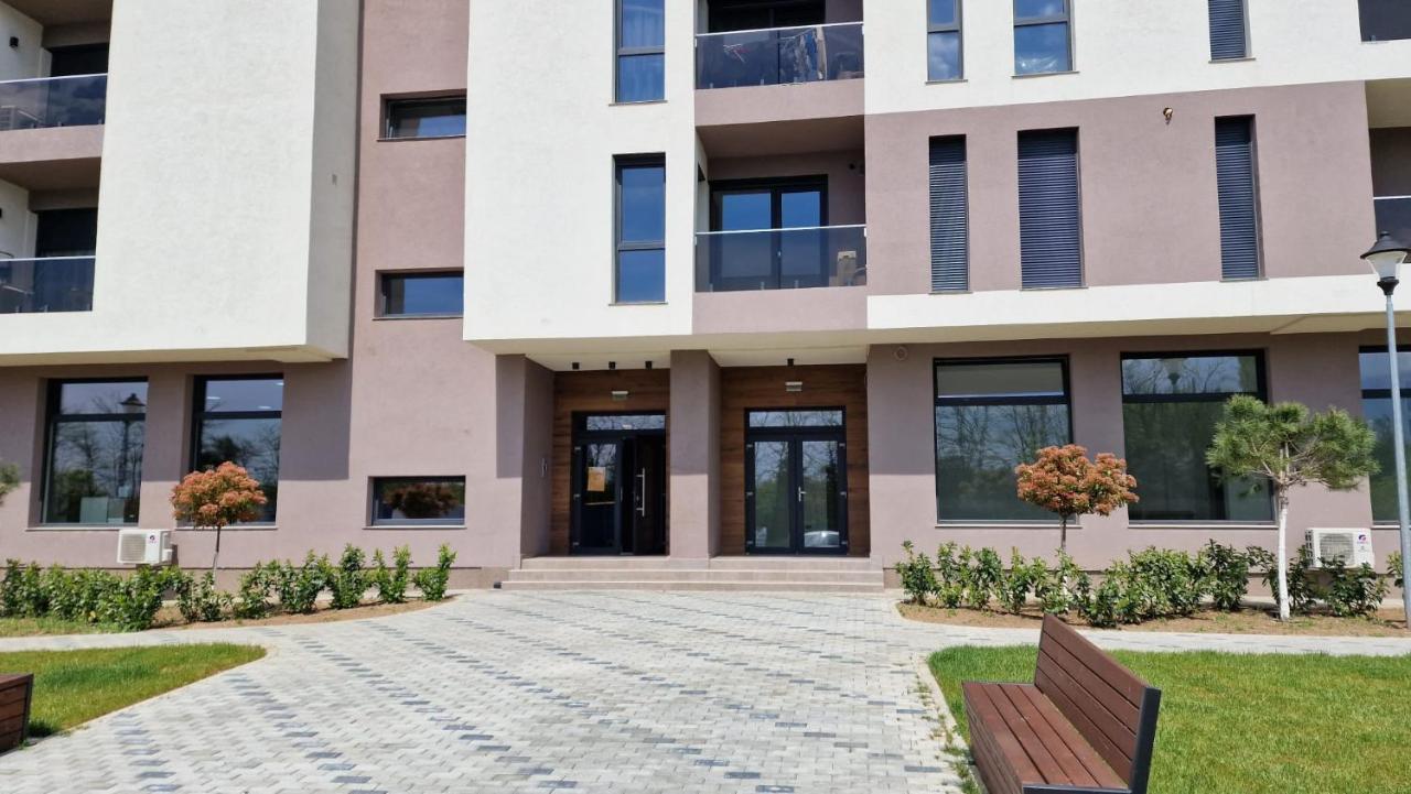 West Homes 36 Gran Varadino Esterno foto